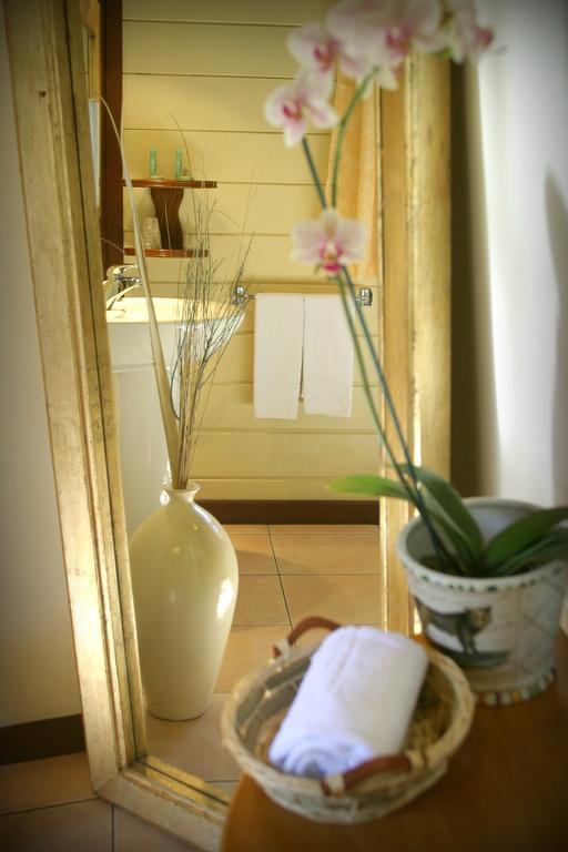 Le Domaine Des Pierres Hotel Saint Pierre Room photo