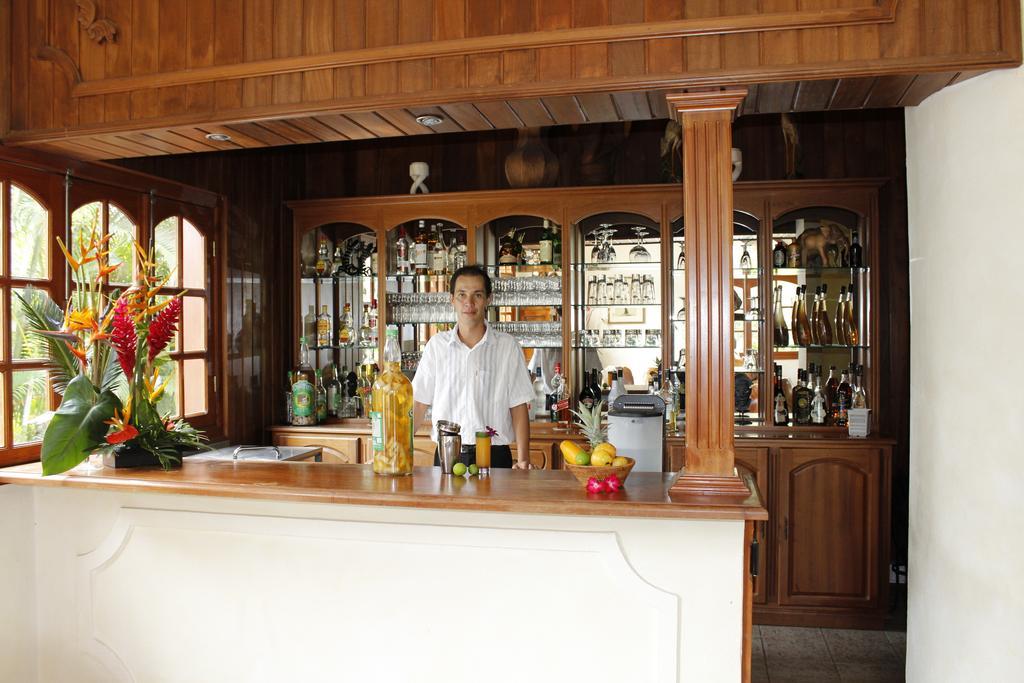 Le Domaine Des Pierres Hotel Saint Pierre Exterior photo